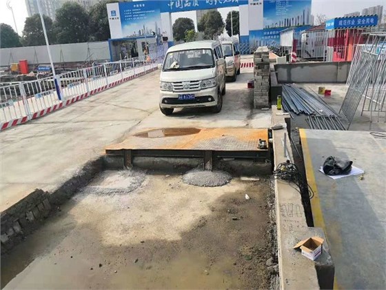 中建一局汽車(chē)衡安裝