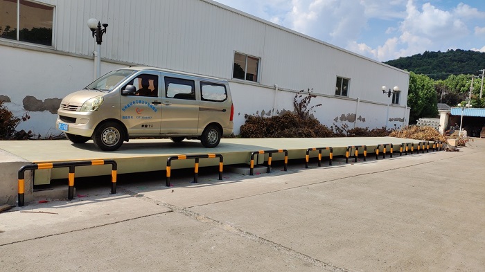 3x21m汽車衡助力進(jìn)出貨物實(shí)時稱重 數(shù)據(jù)打印記錄存儲